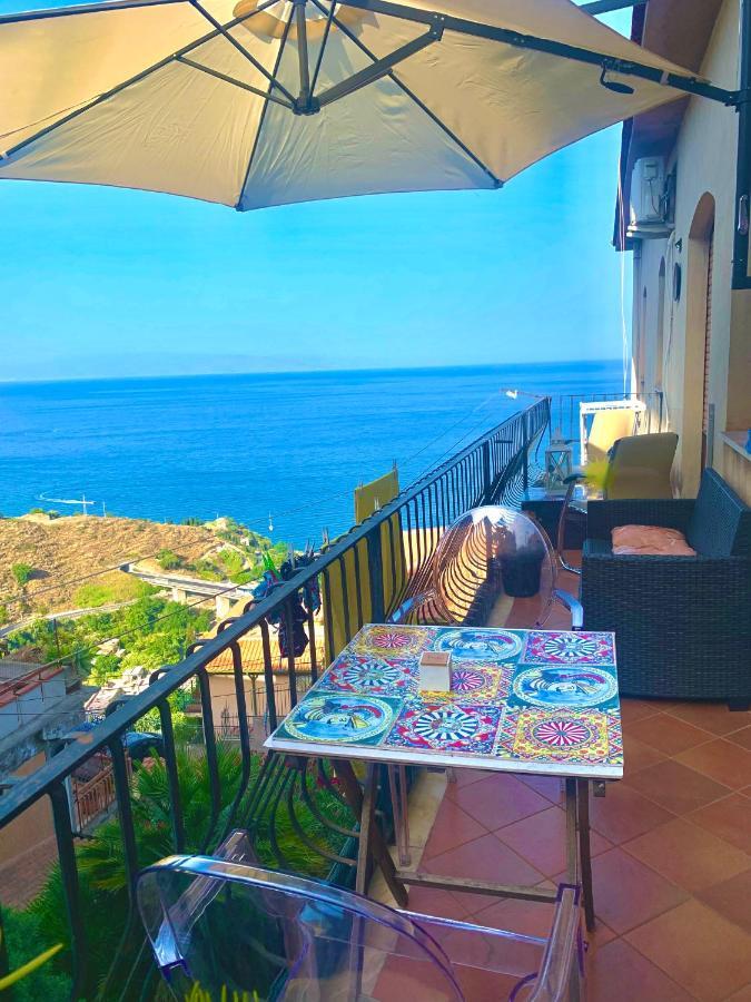 Sun Sky Sea Suite Taormina Buitenkant foto