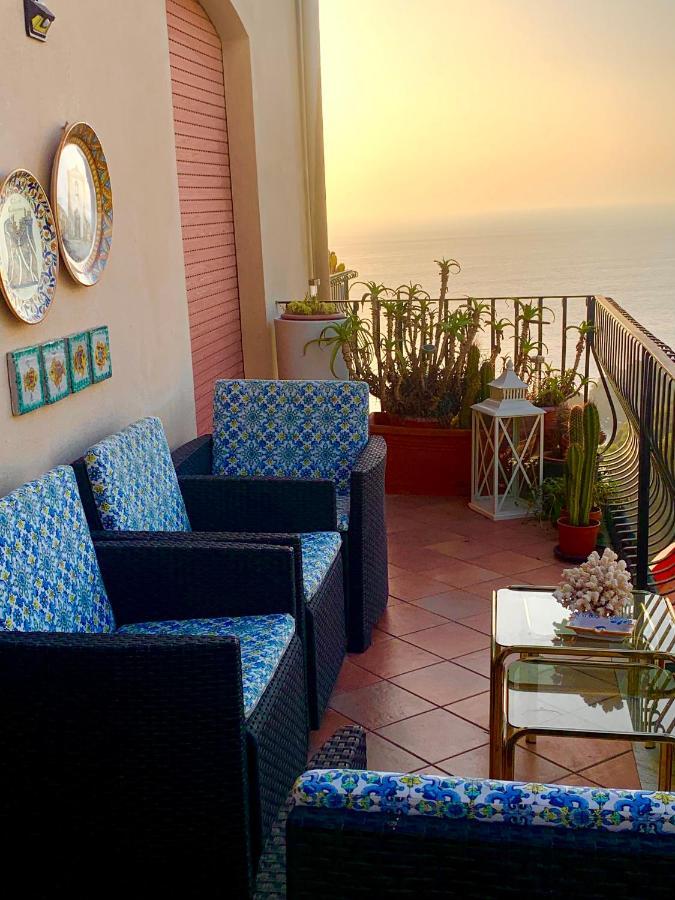 Sun Sky Sea Suite Taormina Buitenkant foto